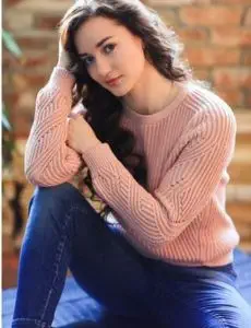 Elite escort service in Gopadbanas for home and hotel visits